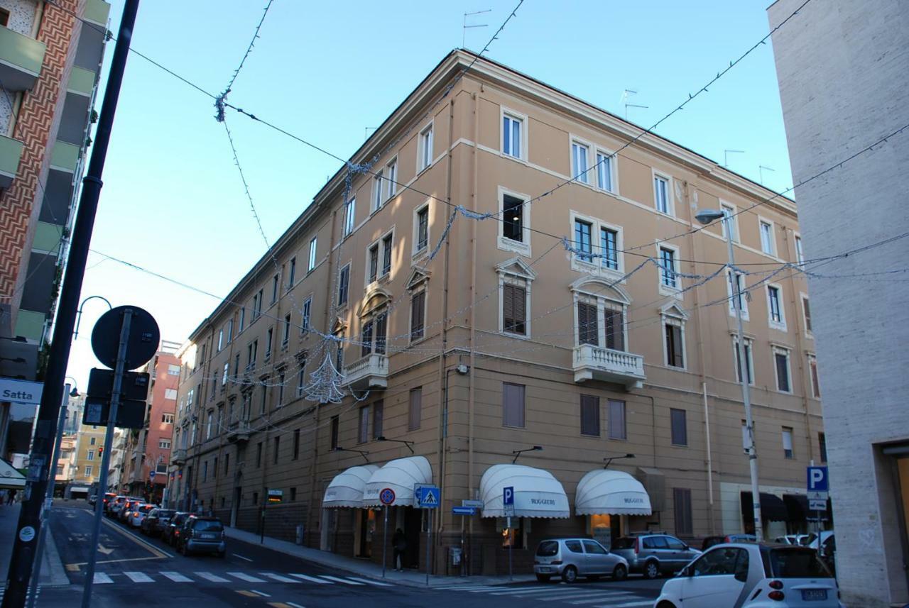 Dolce Sbadiglio 2 Hotel Cagliari Ngoại thất bức ảnh